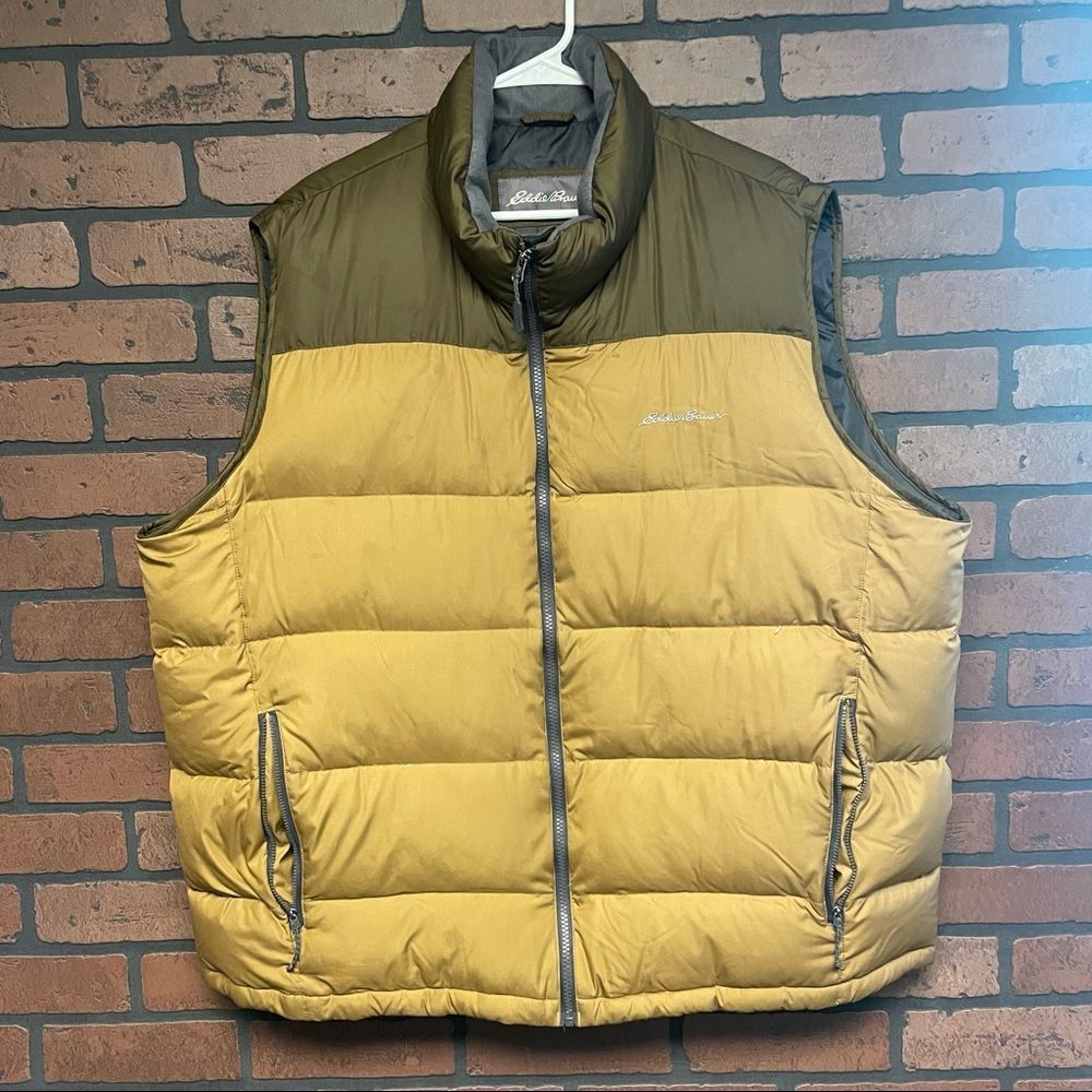 Eddie Bauer Full Zip Puffer Vest